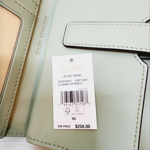 Michael Kors Jet Set Travel Double Zip Wristlet Wallet Light Sage New - Picture 6 of 13